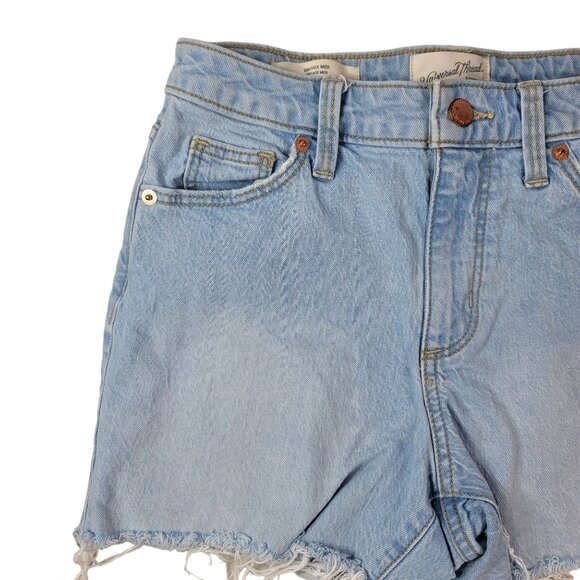 Universal Thread Vintage Midi Denim Shorts Blue Light SZ 0 25R Distress Cut Off - Picture 3 of 8